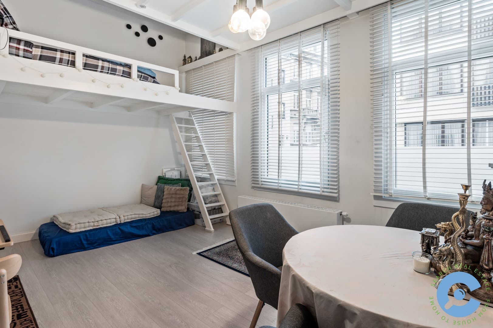 Vergunde opbrengsteigendom op absolute A-locatie! 13
