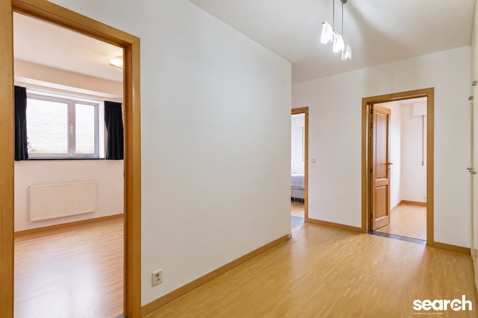 Ruim 3 slaapkamer appartement met terras en garage 6