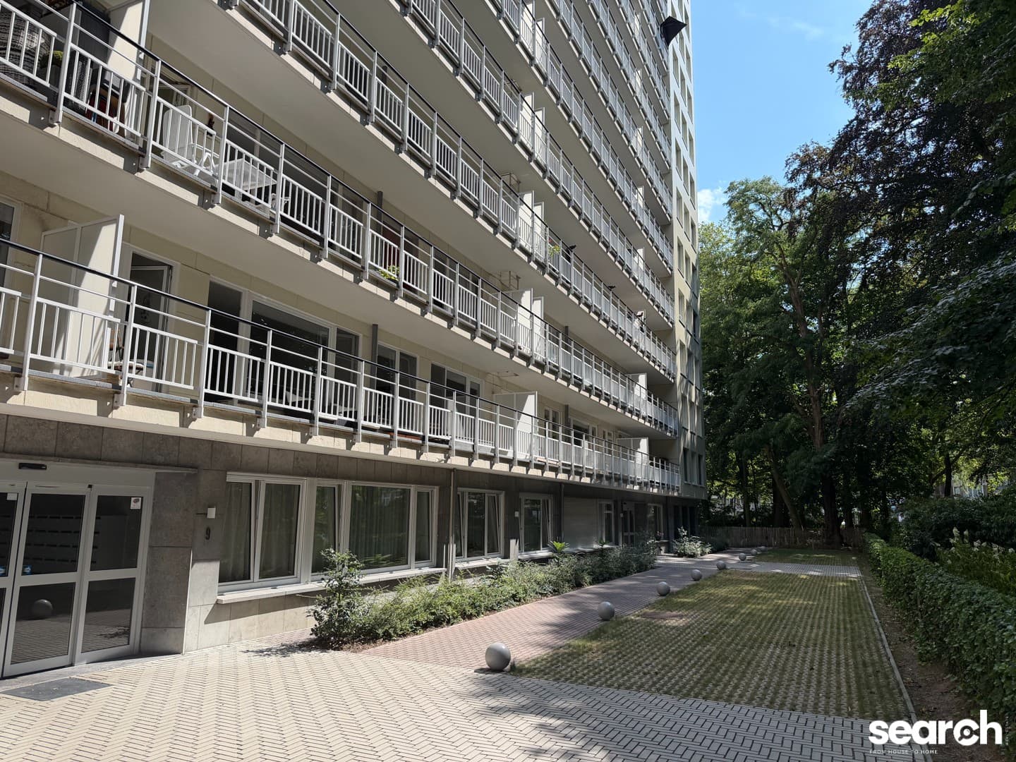 Ruim appartement met 2 slaapkamers en terras! 14