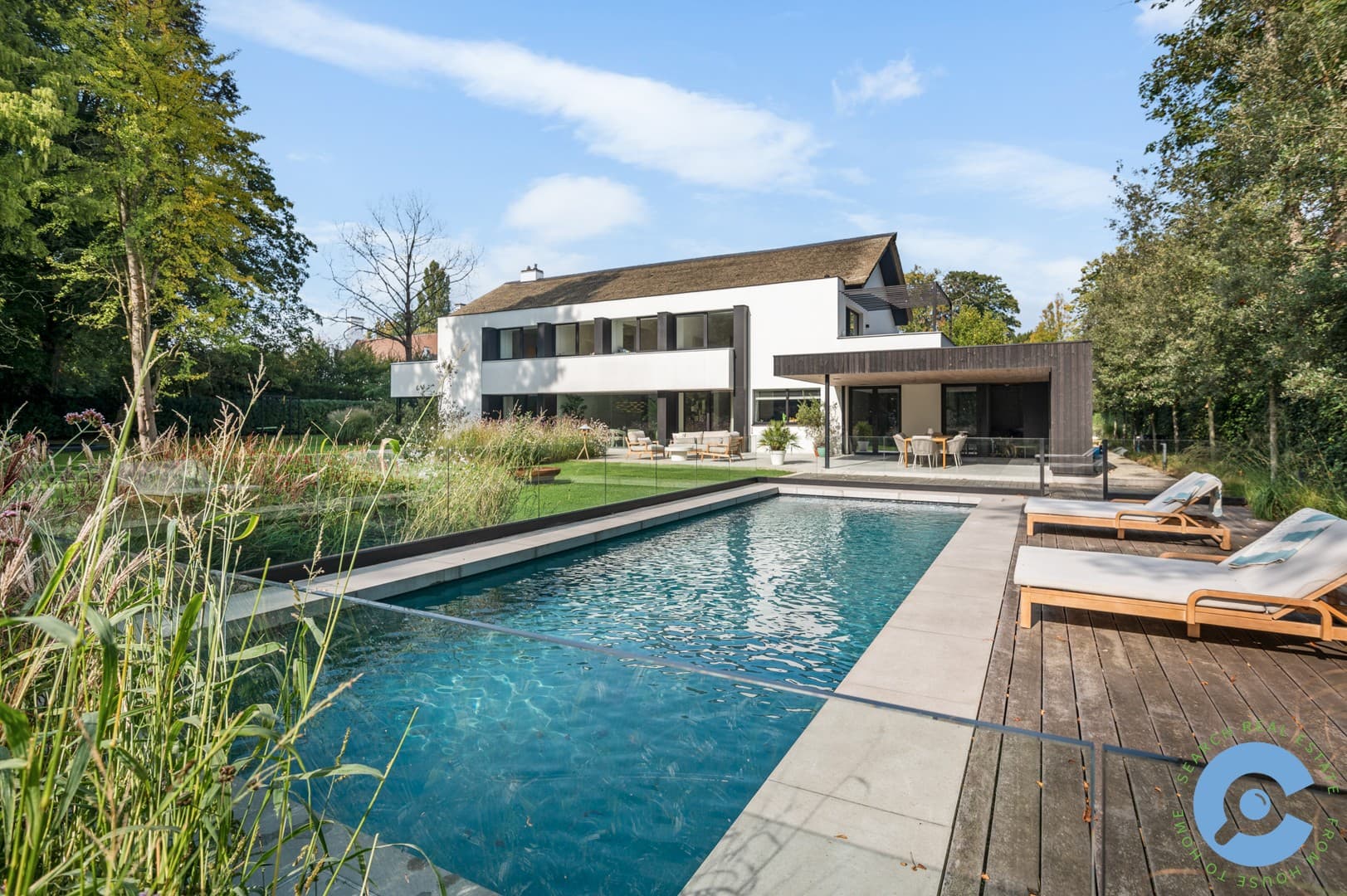 Prestigieuze villa met zwembad op toplocatie! 19